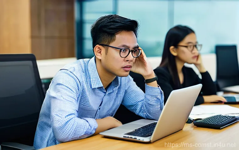 객체지향 설계 패턴 - **Prompt 1: Frustrated Developer in Malaysian Tech Hub**
    A wide shot of a young Malaysian softwa...